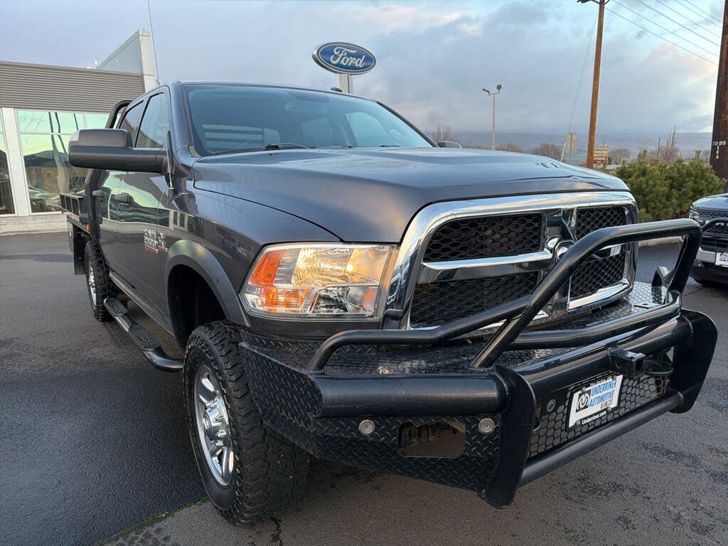 2018 RAM 2500 Tradesman Crew Cab 4WD