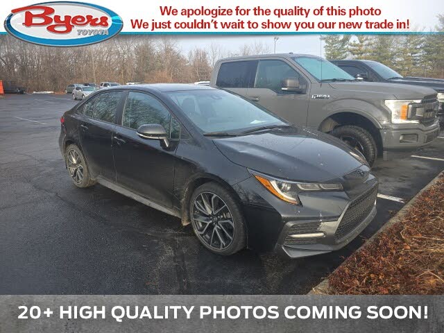 2022 Toyota Corolla SE FWD