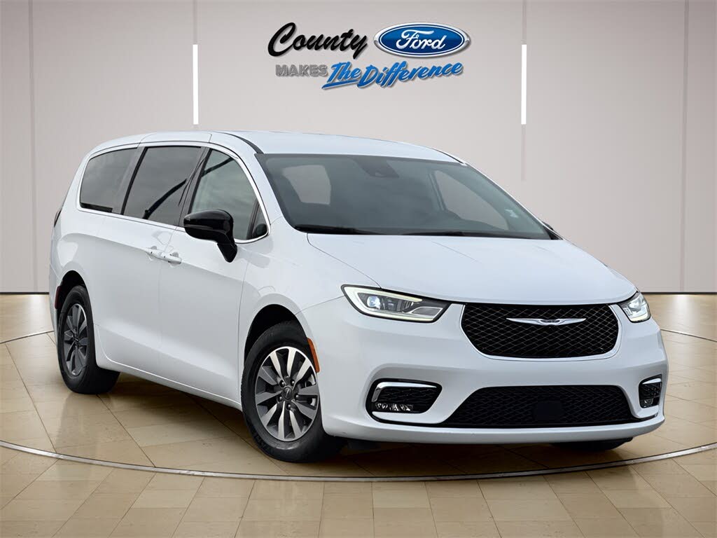 2024 Chrysler Pacifica Hybrid Select FWD