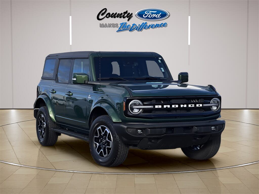 2024 Ford Bronco Outer Banks 4-Door 4WD
