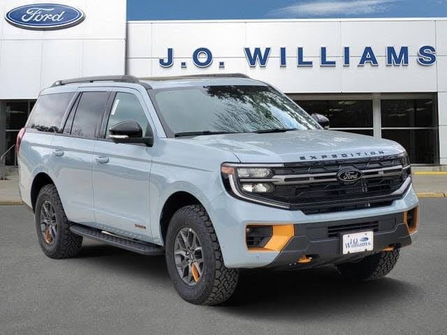 2025 Ford Expedition Tremor 4WD