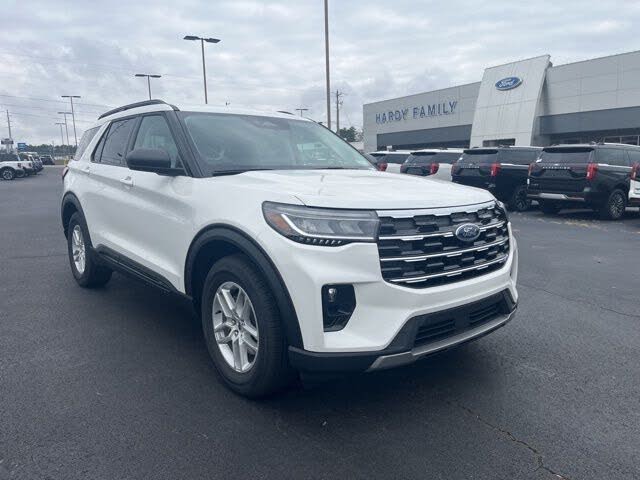2026 Ford Explorer Active RWD