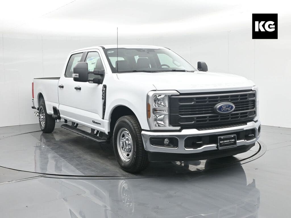 2026 Ford F-350 Super Duty XL Crew Cab RWD