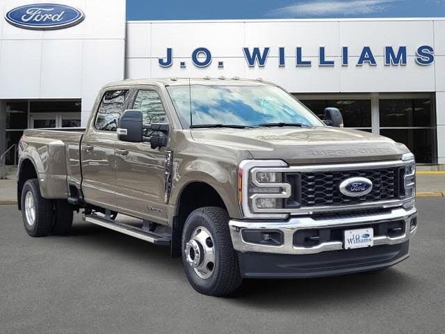 2026 Ford F-350 Super Duty Lariat Crew Cab LB DRW 4WD
