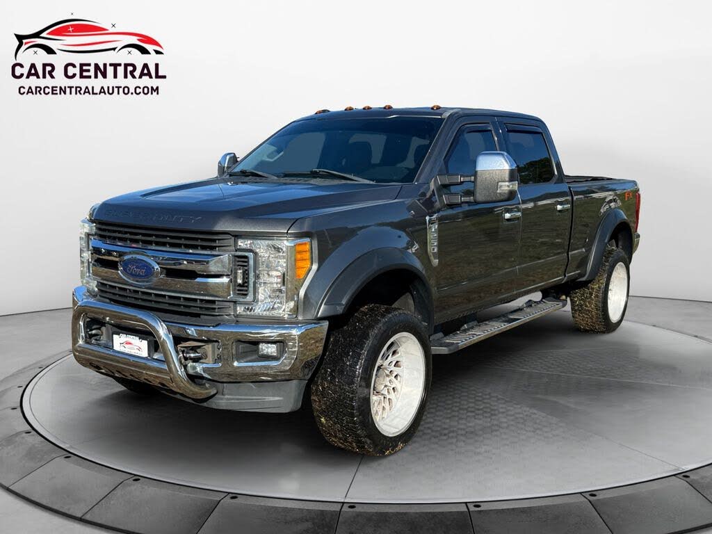 2017 Ford F-250 Super Duty XLT Crew Cab 4WD