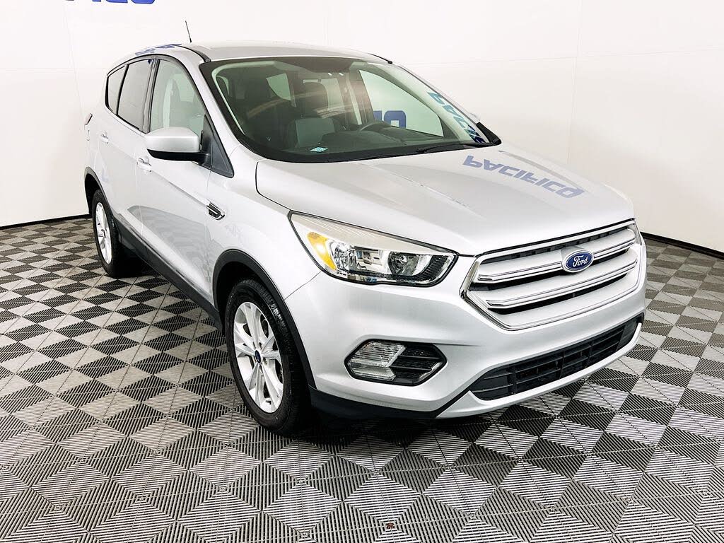 2019 Ford Escape SE FWD