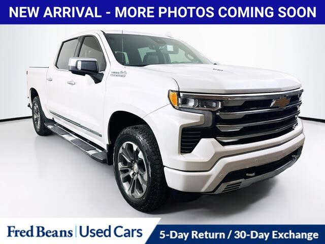 2025 Chevrolet Silverado 1500 High Country Crew Cab 4WD