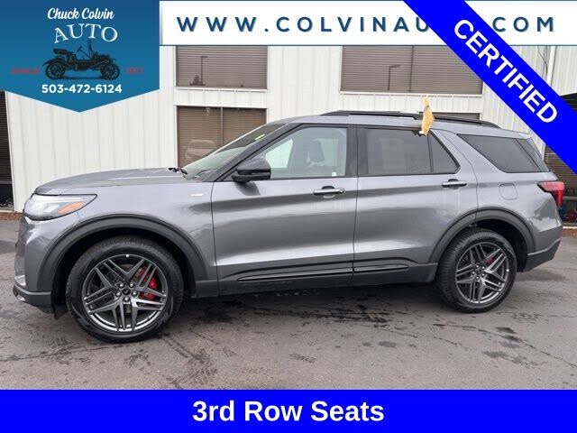 2025 Ford Explorer ST-Line AWD