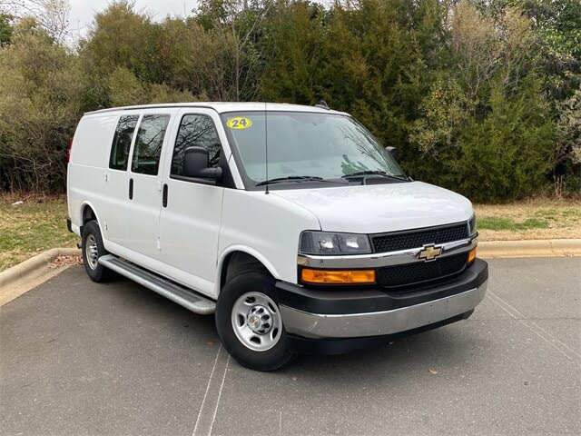 2024 Chevrolet Express Cargo 2500 RWD
