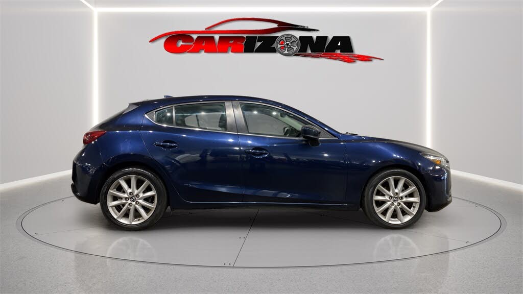 2017 Mazda MAZDA3 Grand Touring Hatchback