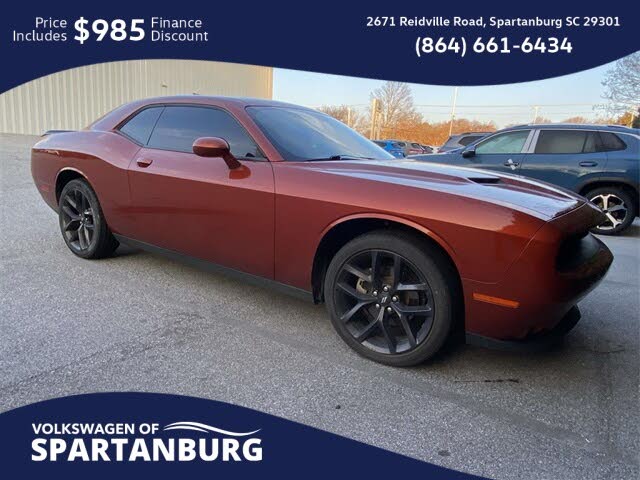2021 Dodge Challenger SXT RWD