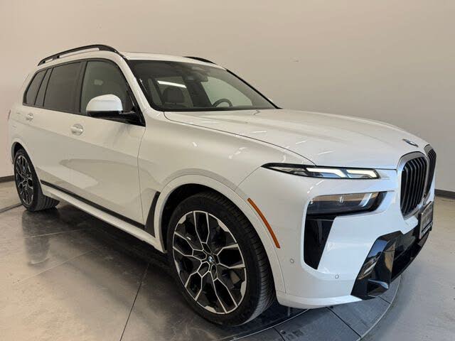2023 BMW X7 xDrive40i AWD