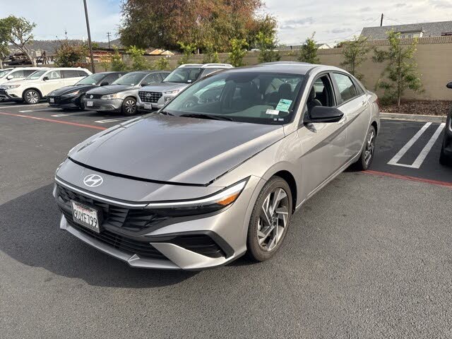 2025 Hyundai Elantra SEL Sport FWD