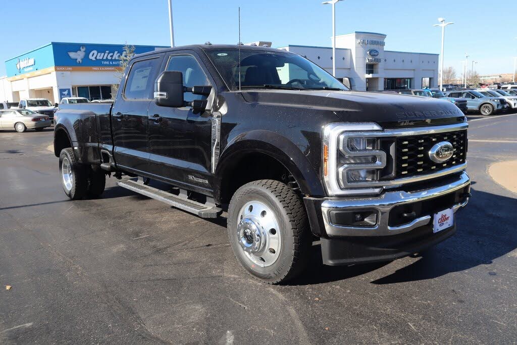 2026 Ford F-450 Super Duty XLT Crew Cab LB DRW 4WD