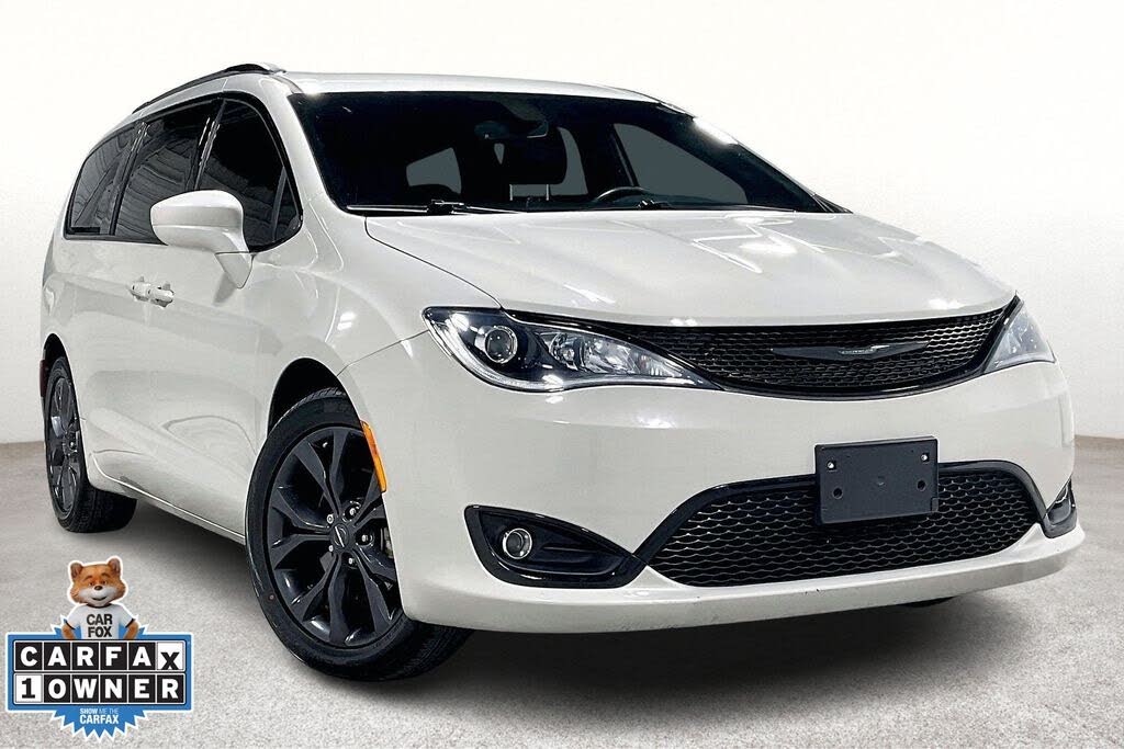 2020 Chrysler Pacifica Touring L FWD
