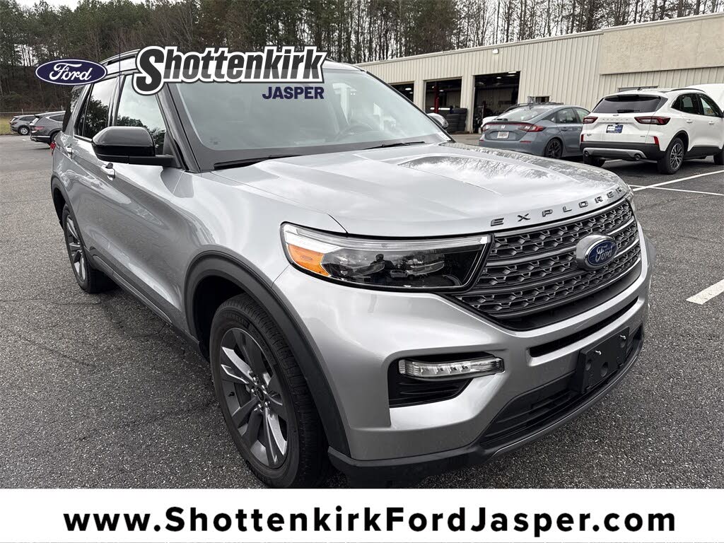2022 Ford Explorer XLT AWD