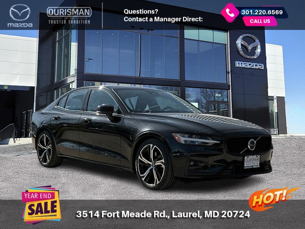 2024 Volvo S60 B5 Plus Dark Theme AWD