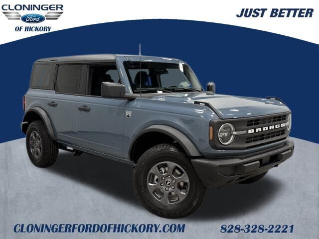 2025 Ford Bronco Outer Banks 4-Door 4WD
