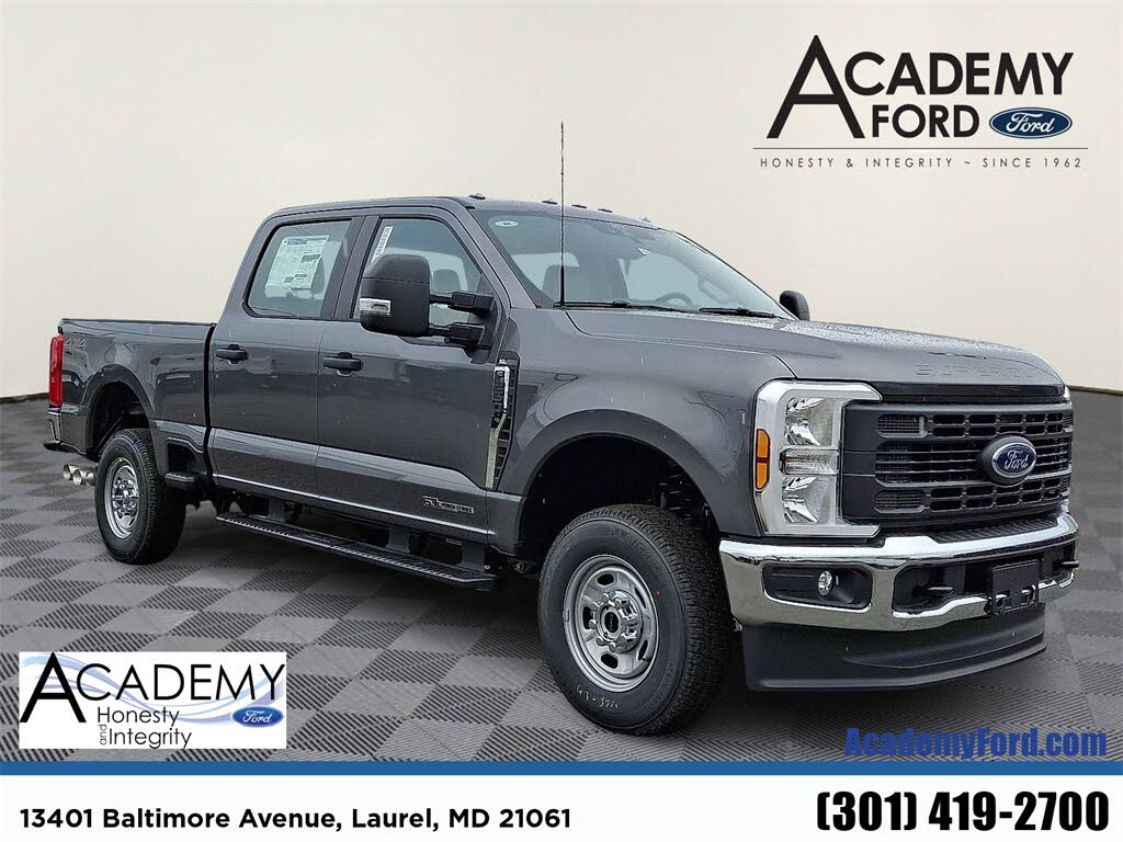 2026 Ford F-250 Super Duty XL Crew Cab 4WD