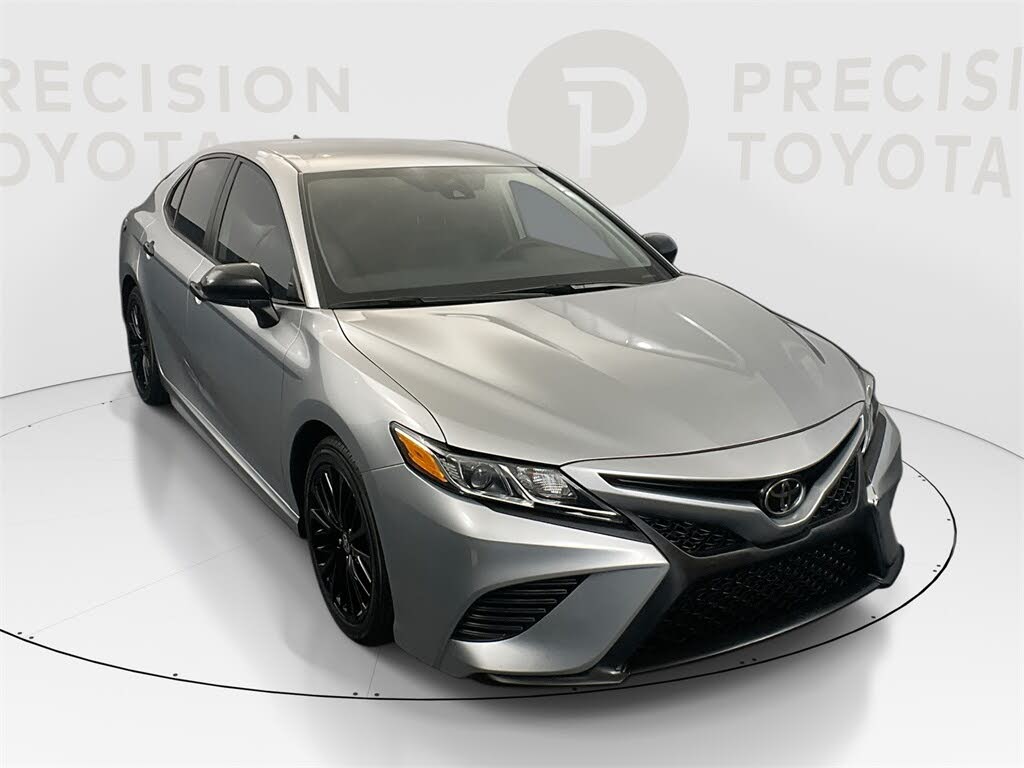 2020 Toyota Camry SE Nightshade AWD