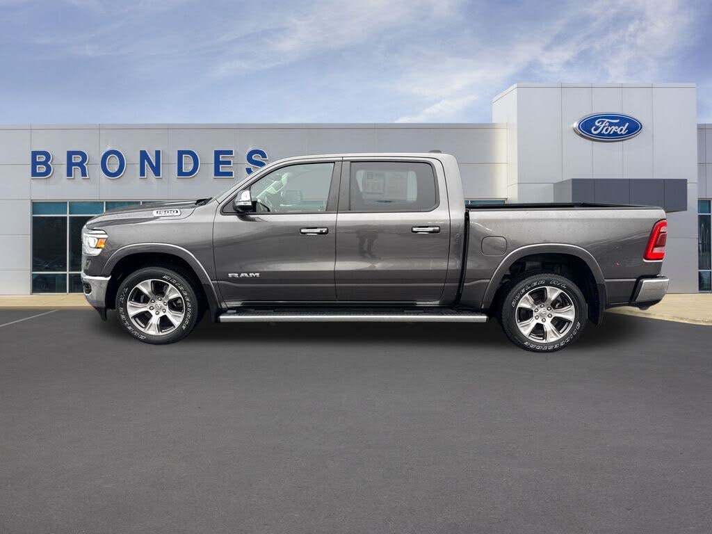 2022 RAM 1500 Laramie Crew Cab 4WD