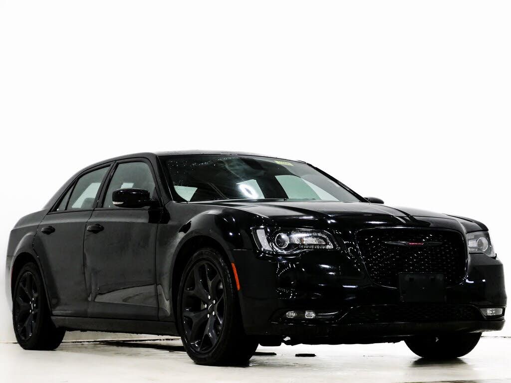 2023 Chrysler 300 S V6 RWD