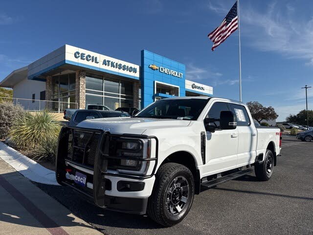 2024 Ford F-250 Super Duty Lariat Crew Cab 4WD