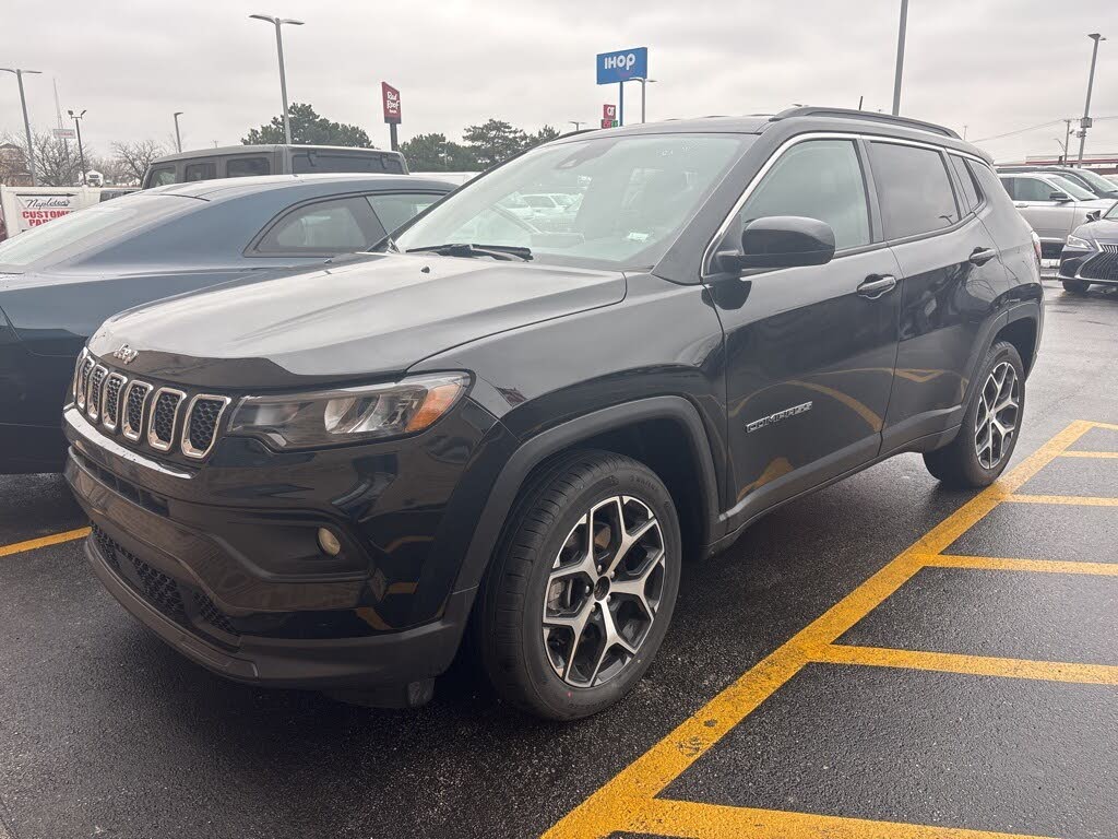 2024 Jeep Compass Latitude 4WD