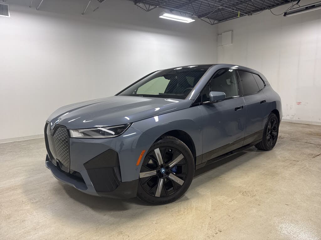 2025 BMW iX xDrive50 AWD