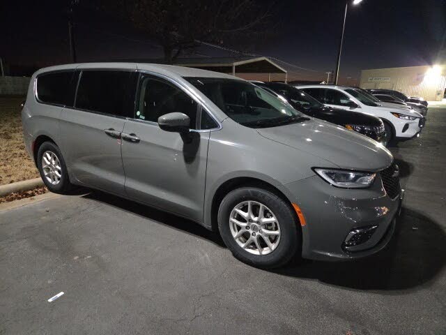 2023 Chrysler Pacifica Touring L FWD