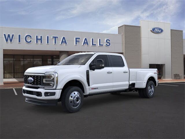 2026 Ford F-450 Super Duty Platinum Crew Cab LB DRW 4WD
