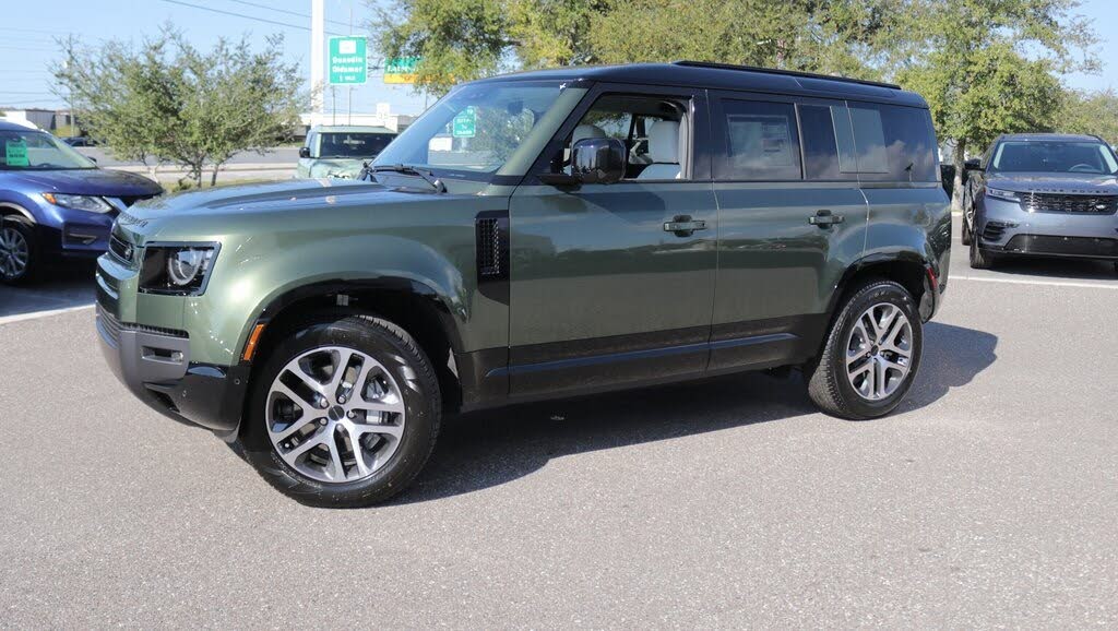 2026 Land Rover Defender 110 P400 X-Dynamic SE AWD