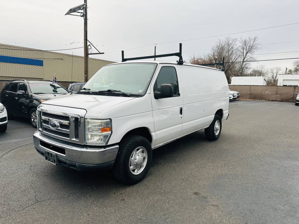 2013 Ford E-Series E-250 Cargo Van
