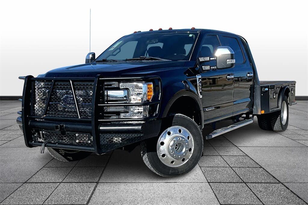 2017 Ford F-450 Super Duty Lariat Crew Cab LB DRW 4WD