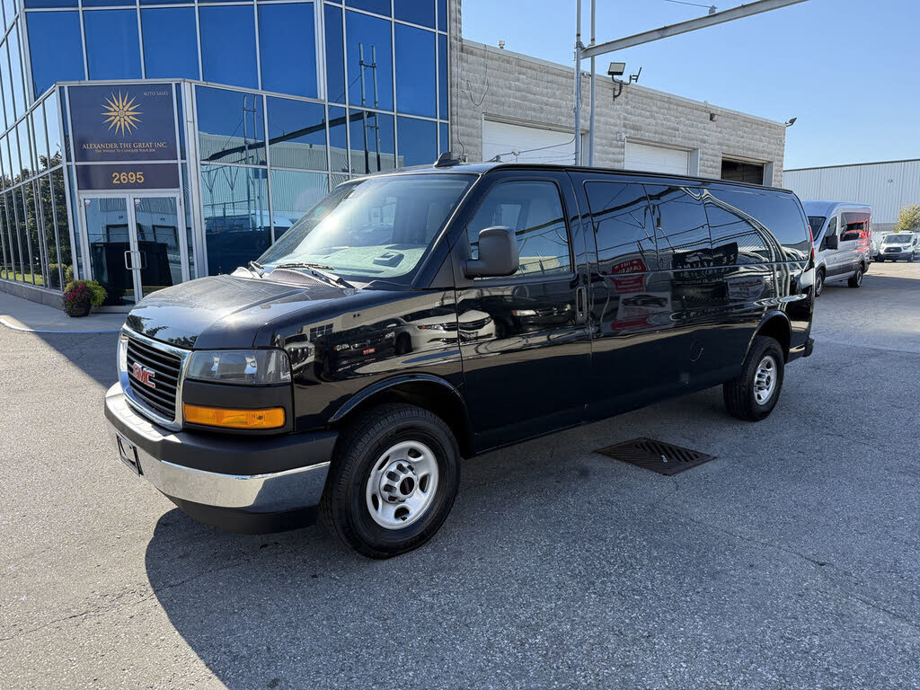 2023 GMC Savana LT 3500 Extended RWD