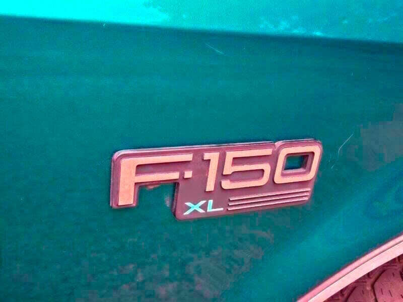 1996 Ford F-150 XLT Stepside SB