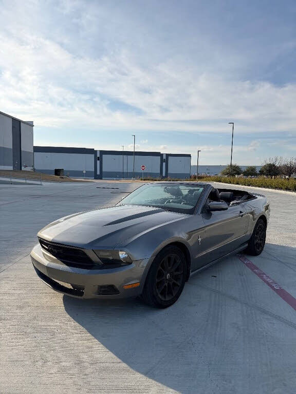 2010 Ford Mustang V6 Premium Convertible RWD