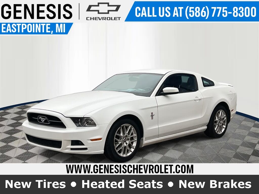 2013 Ford Mustang V6 Coupe RWD