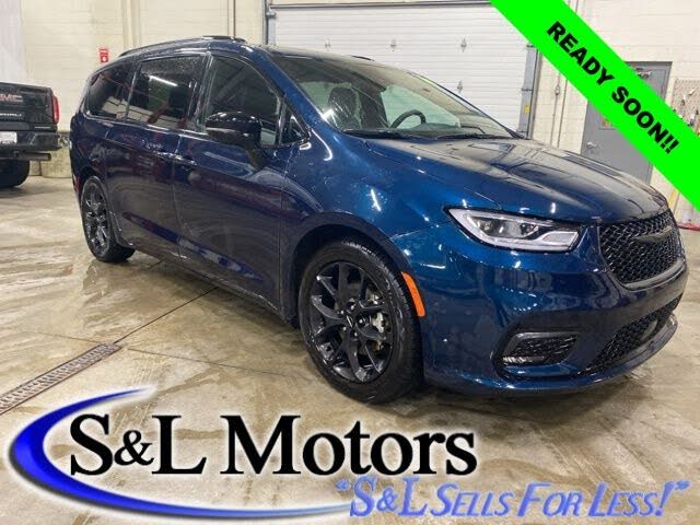 2025 Chrysler Pacifica Limited FWD