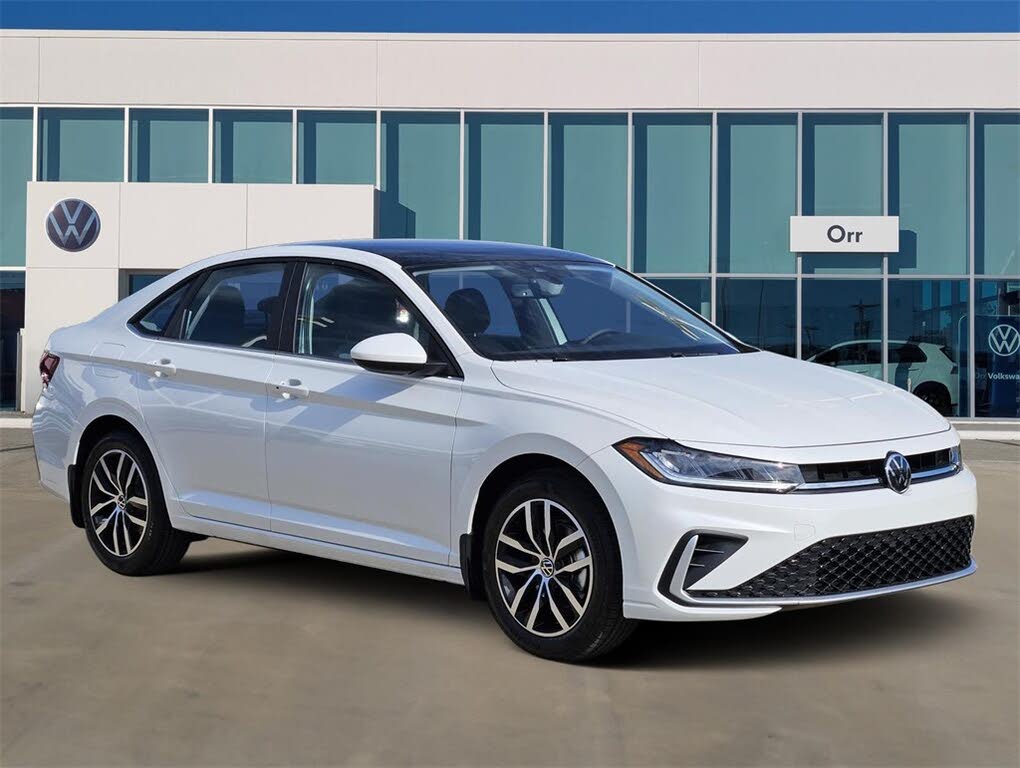 2025 Volkswagen Jetta SE FWD