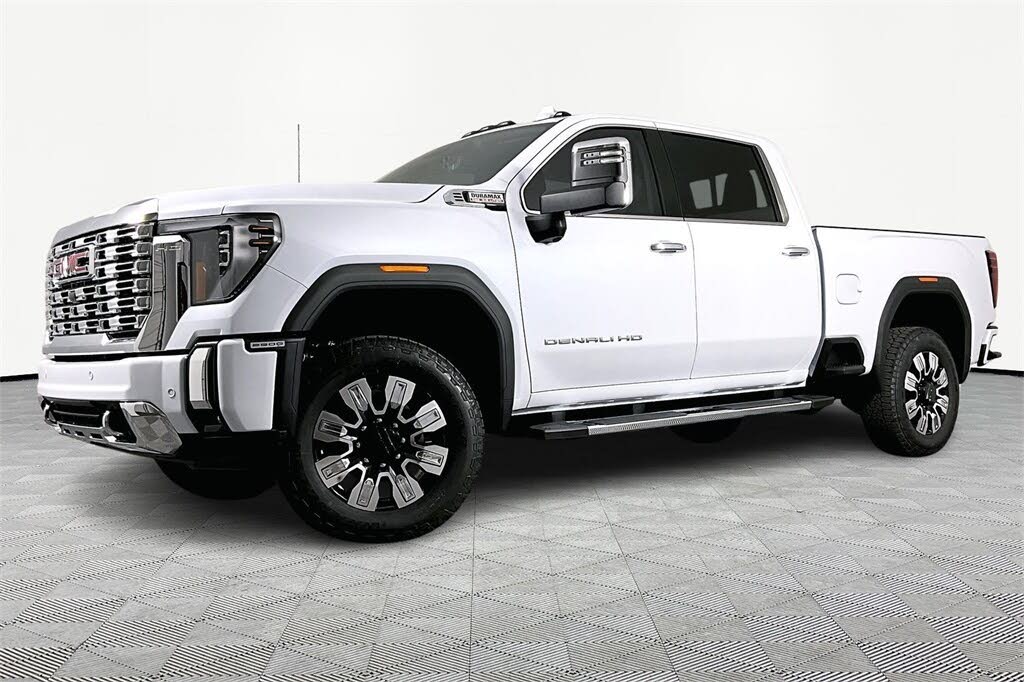 2026 GMC Sierra 2500HD Denali Crew Cab 4WD