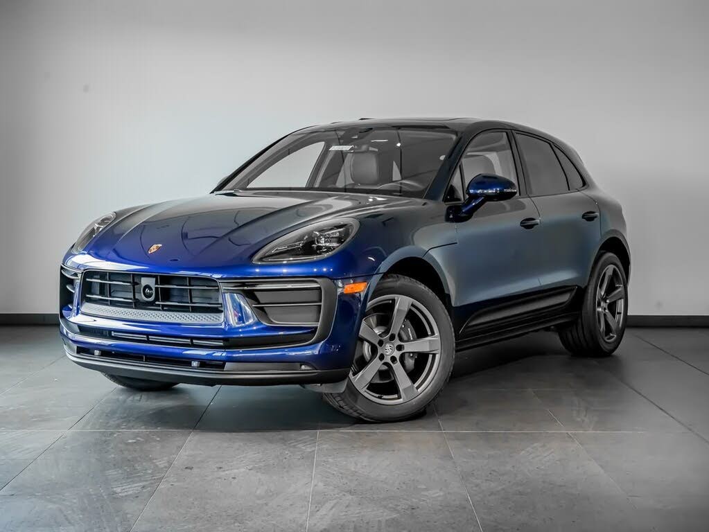 2026 Porsche Macan AWD