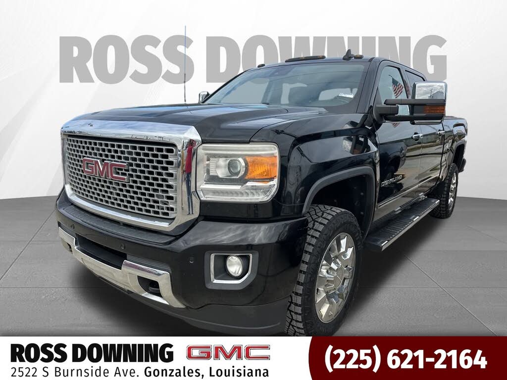 2017 GMC Sierra 2500HD Denali Crew Cab SB 4WD