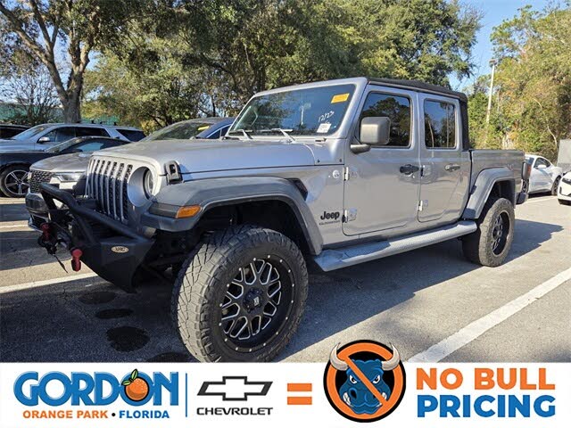 2020 Jeep Gladiator Sport Crew Cab 4WD