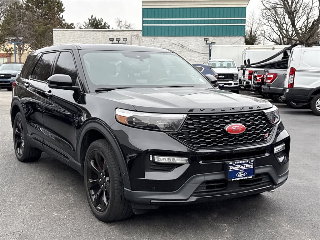 2022 Ford Explorer ST AWD
