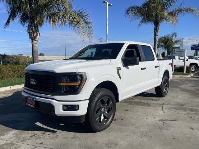 2025 Ford F-150 STX 4dr SuperCrew 4WD