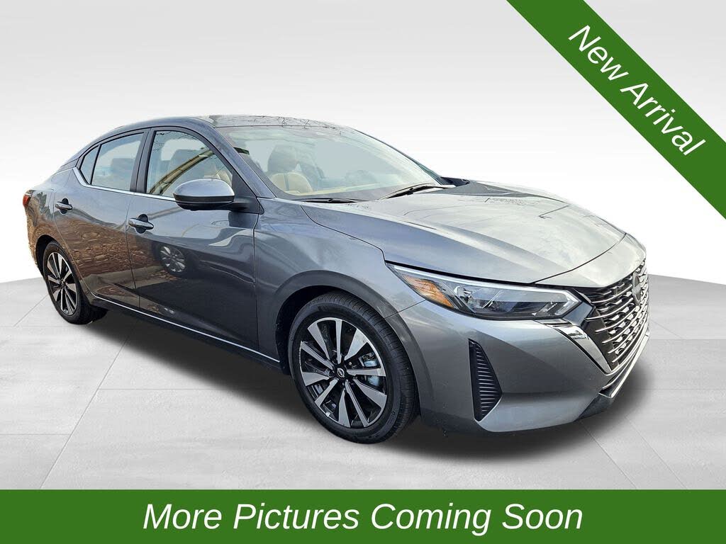 2025 Nissan Sentra SV FWD