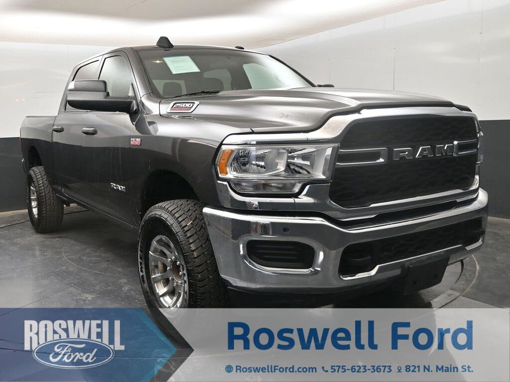 2022 RAM 2500 Tradesman Crew Cab 4WD