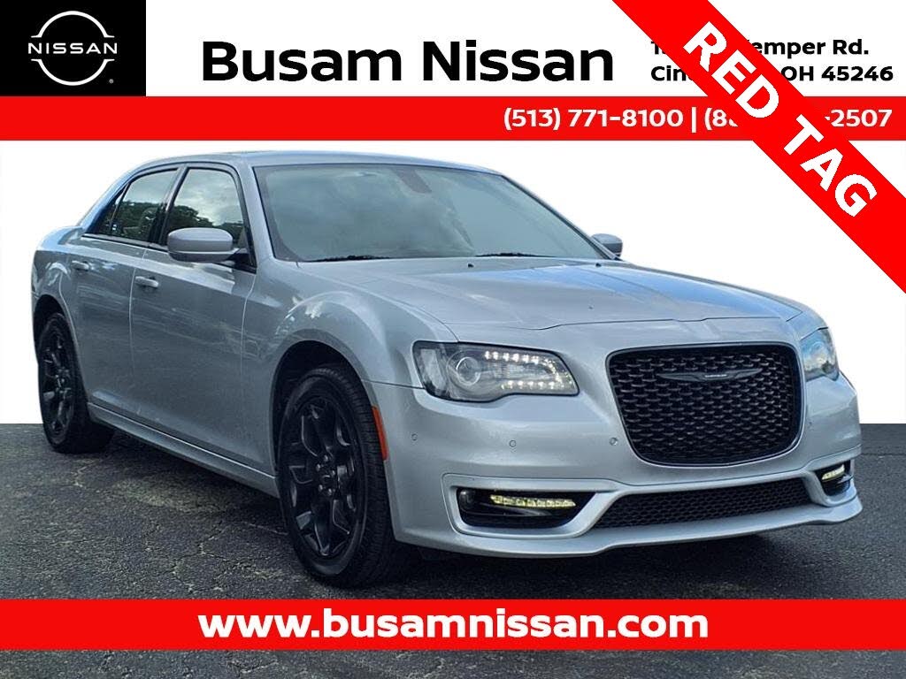 2023 Chrysler 300 Touring L AWD
