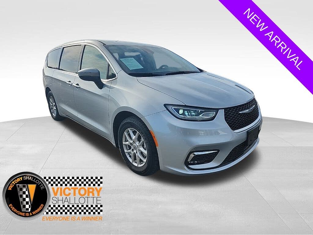 2023 Chrysler Pacifica Touring L FWD